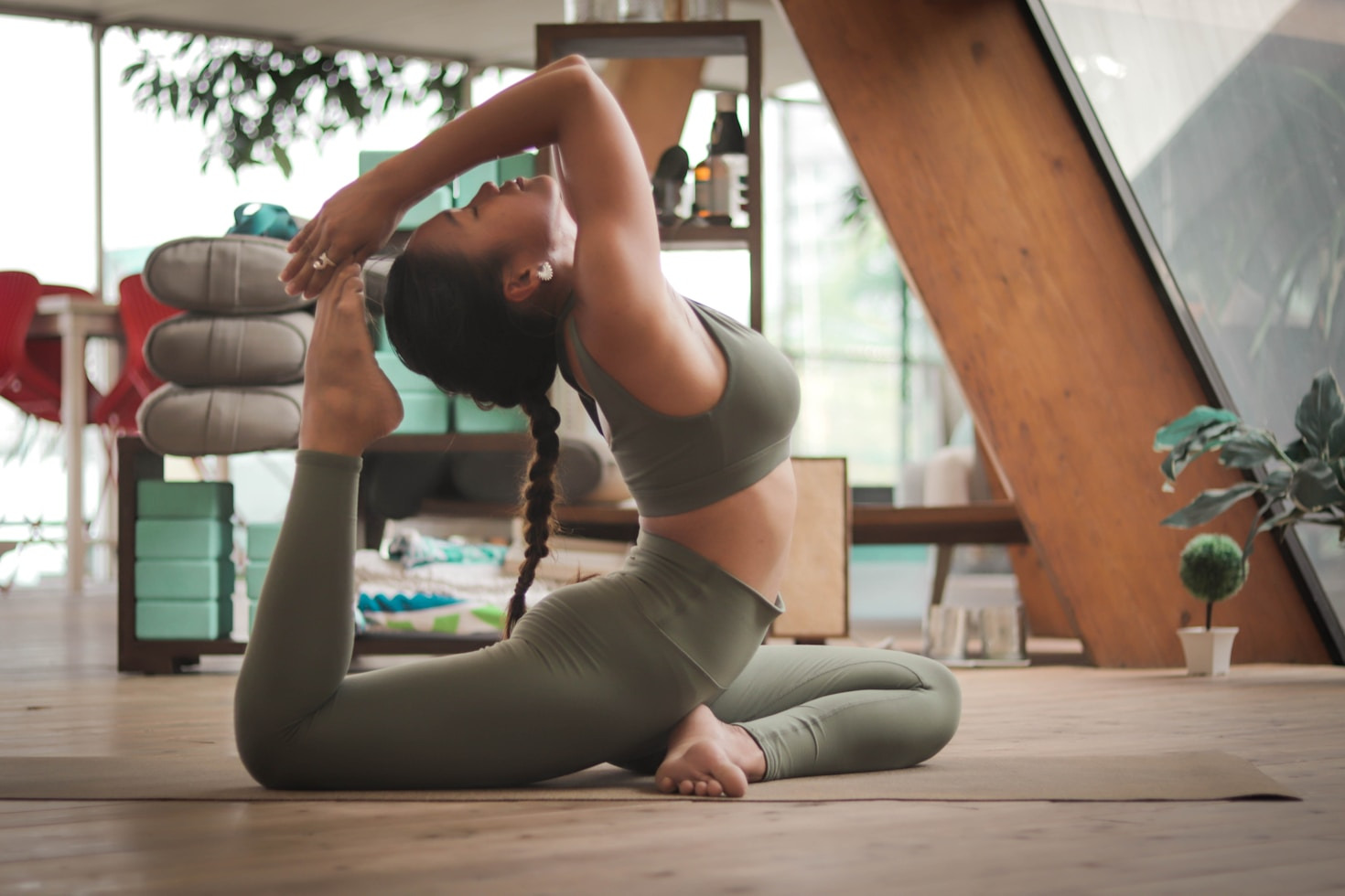 Cultivating Presence Through Daily Yoga Practices